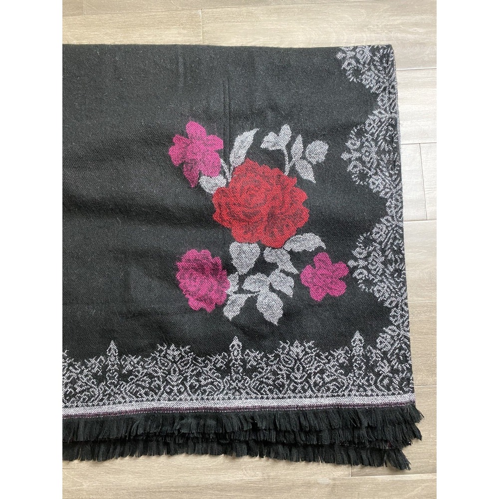 Soft Surroundings Black Acrylic Floral Embroidered Shawl Wrap One Size